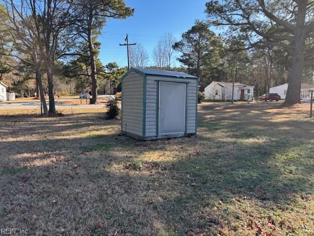 28495 Everett ST, Newsoms, VA 23874