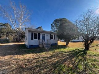 28495 Everett ST, Newsoms, VA 23874