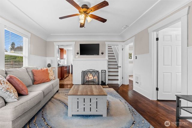 1210 S 45th Street S, Tacoma, WA 98418