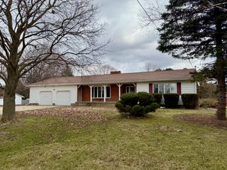 16351 S Oakley Road, Chesaning, MI 48616