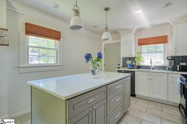 302 Hillcrest Drive, Greer, SC 29651