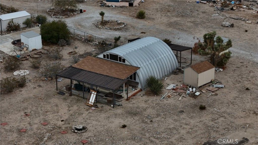 Image 25 of property listing at 7535 Camp Rock, Lucerne Valley, CA 92356