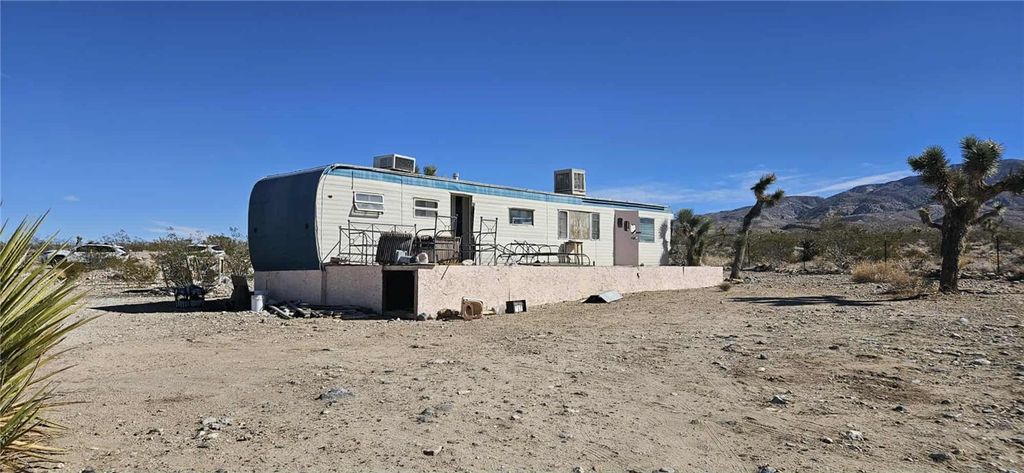 Image 34 of property listing at 7535 Camp Rock, Lucerne Valley, CA 92356