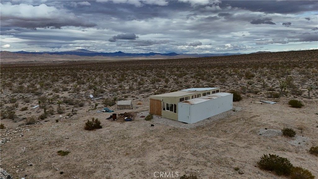 Image 46 of property listing at 7535 Camp Rock, Lucerne Valley, CA 92356