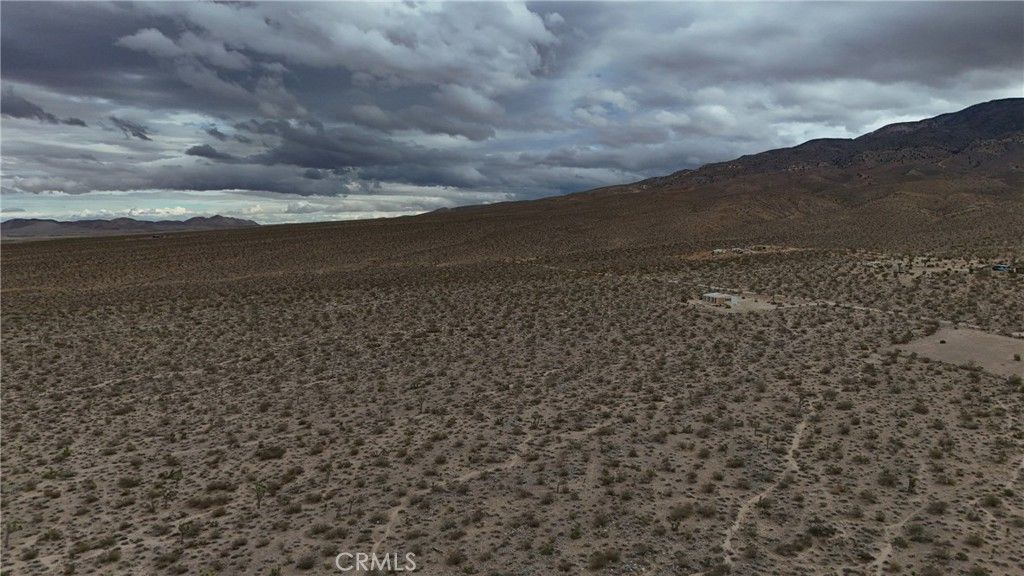 Image 52 of property listing at 7535 Camp Rock, Lucerne Valley, CA 92356