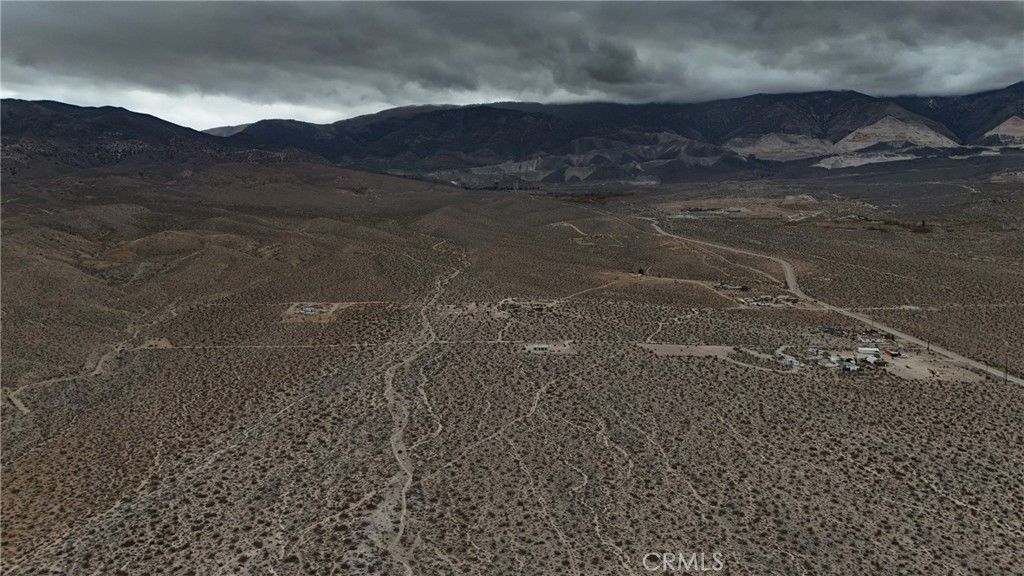 Image 55 of property listing at 7535 Camp Rock, Lucerne Valley, CA 92356