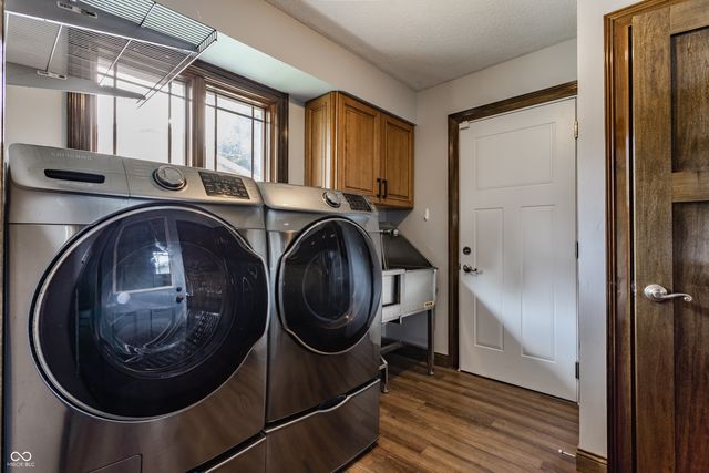 8901 Rocky Ridge Road, Indianapolis, IN 46217