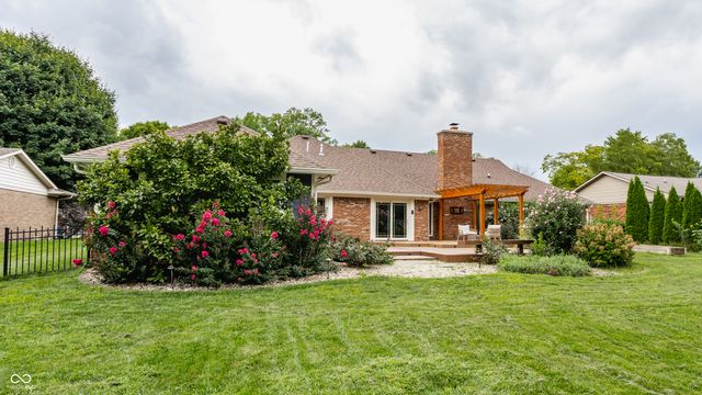 8901 Rocky Ridge Road, Indianapolis, IN 46217