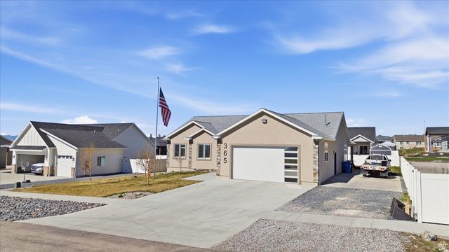 365 E 250 N, Richmond, UT 84333