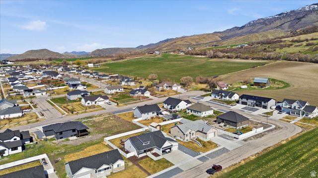 365 E 250 N, Richmond, UT 84333