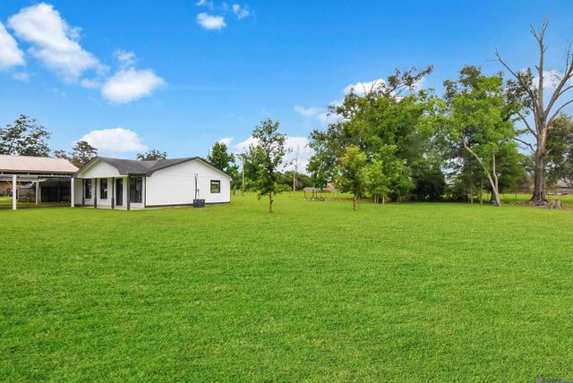 41253 Rhea St, Gonzales, LA 70737
