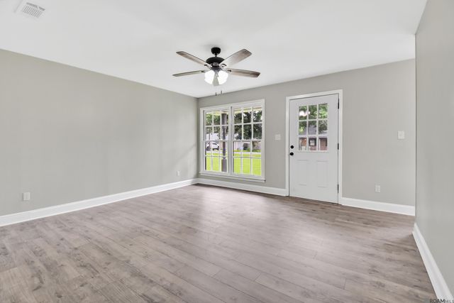 41253 Rhea St, Gonzales, LA 70737