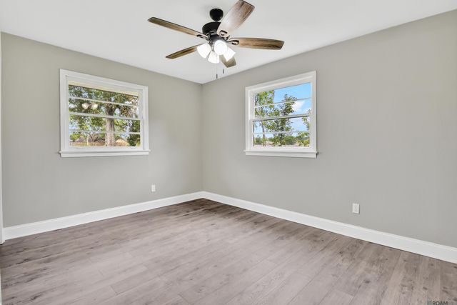 41253 Rhea St, Gonzales, LA 70737