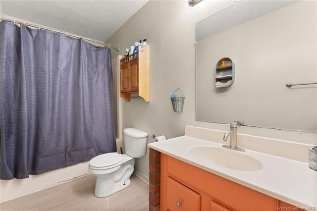 670 Amber Drive, Lake Charles, LA 70611