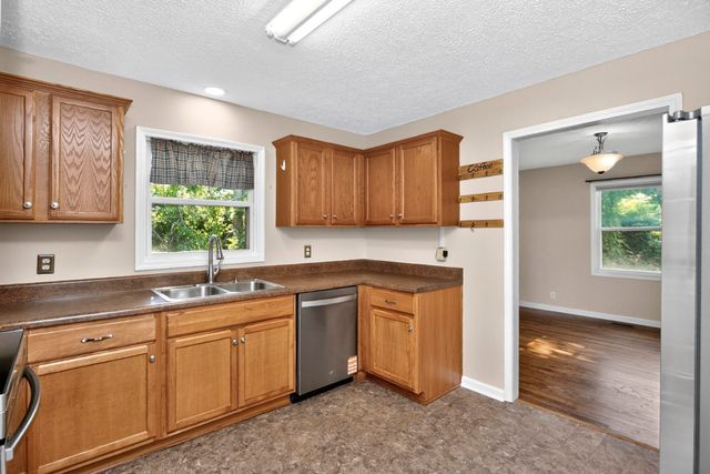 1455 Dividing Ridge Rd, Goodlettsville, TN 37072