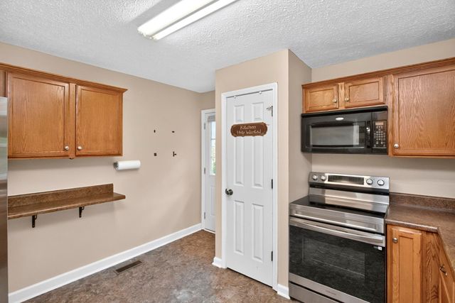 1455 Dividing Ridge Rd, Goodlettsville, TN 37072