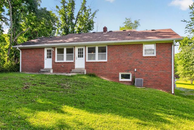 1455 Dividing Ridge Rd, Goodlettsville, TN 37072