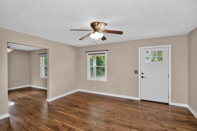 1455 Dividing Ridge Rd, Goodlettsville, TN 37072