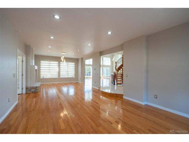 4745 S Helena Way, Aurora, CO 80015