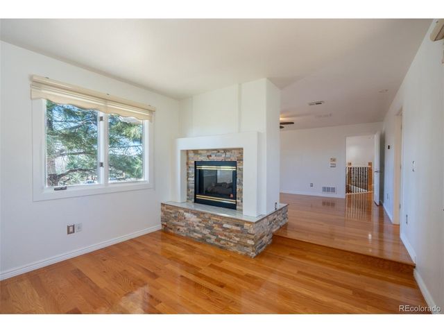 4745 S Helena Way, Aurora, CO 80015