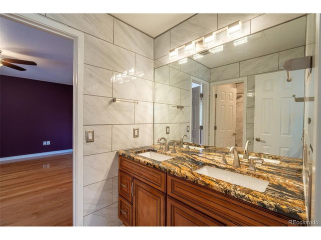 4745 S Helena Way, Aurora, CO 80015