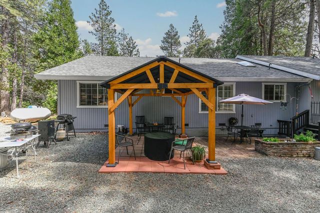 20000 Circle View Dr, Pioneer, CA 95666