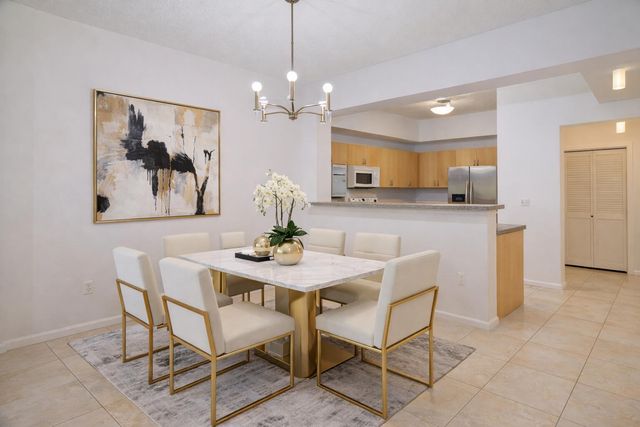 533 NE 3rd Avenue 131, Fort Lauderdale, FL 33301