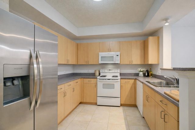 533 NE 3rd Avenue 131, Fort Lauderdale, FL 33301