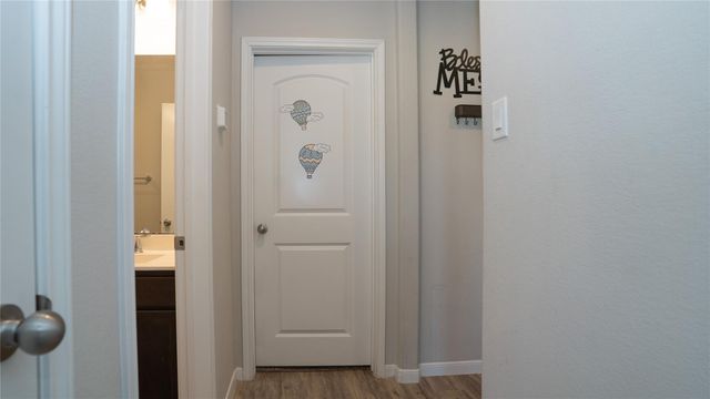 4931 Creekside Haven Trail, Spring, TX 77389