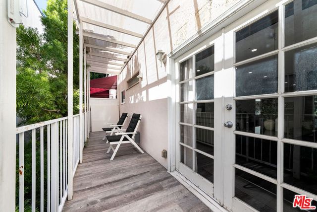 1145 Larrabee Street 6, West Hollywood, CA 90069