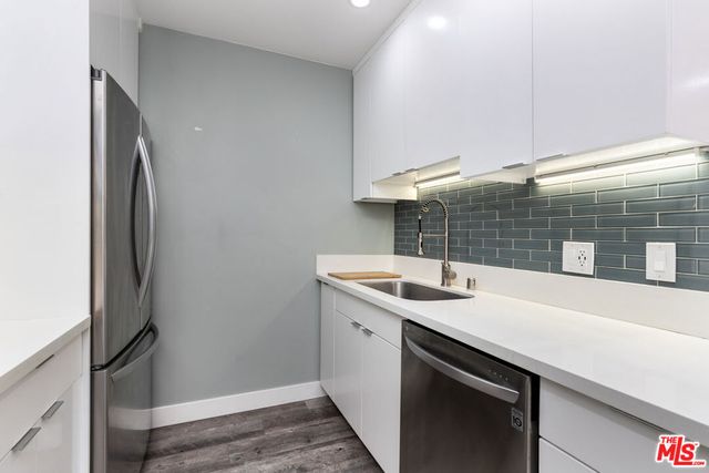 1145 Larrabee Street 6, West Hollywood, CA 90069