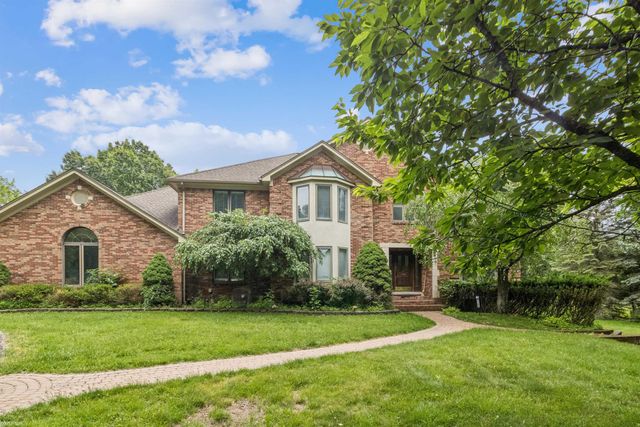 3701 Green Lake Road, West Bloomfield Twp, MI 48324