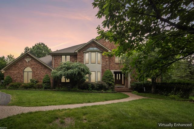 3701 Green Lake Road, West Bloomfield Twp, MI 48324