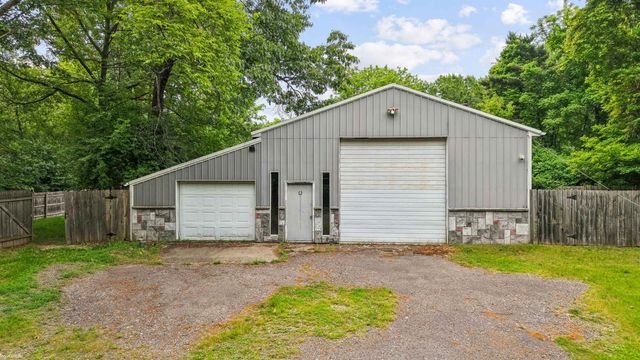 3701 Green Lake Road, West Bloomfield Twp, MI 48324