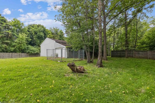 3701 Green Lake Road, West Bloomfield Twp, MI 48324
