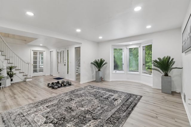 3701 Green Lake Road, West Bloomfield Twp, MI 48324