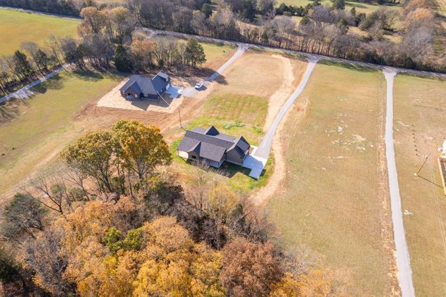 2309 Hunter Rd, Lewisburg, TN 37091