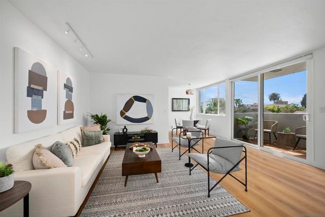 1907 Robinson Ave 309, San Diego, CA 92104