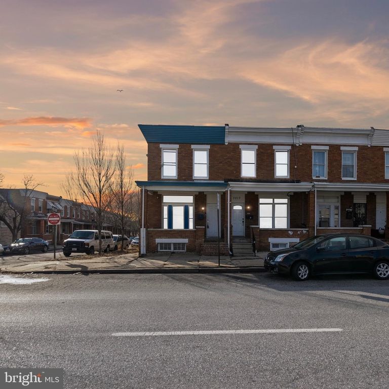 3219 E MONUMENT ST, Baltimore, MD 21205