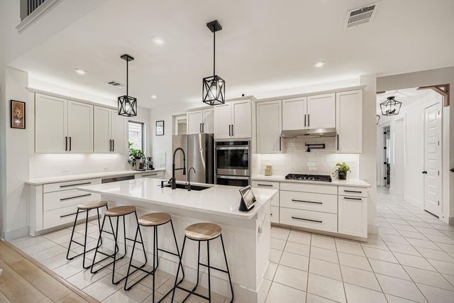 324 Clear Fork LOOP, Georgetown, TX 78628