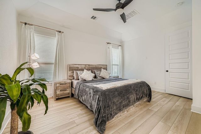 324 Clear Fork LOOP, Georgetown, TX 78628