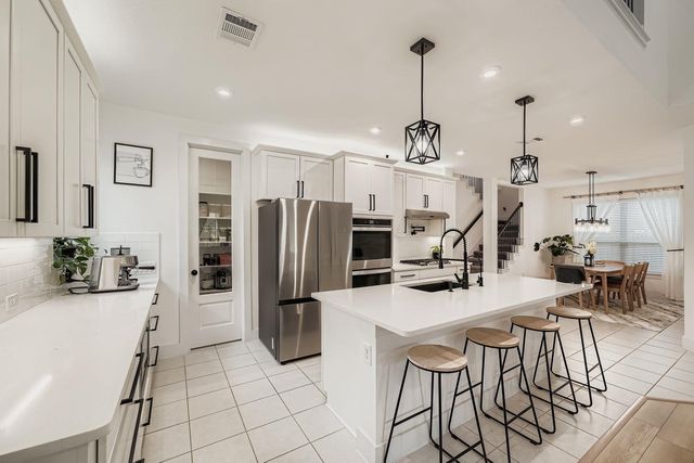 324 Clear Fork LOOP, Georgetown, TX 78628