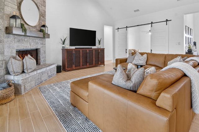 242 Coalson Crossing, Azle, TX 76020