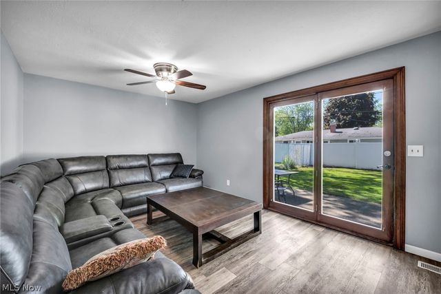 7386 Primrose Drive, Mentor On The Lake, OH 44060