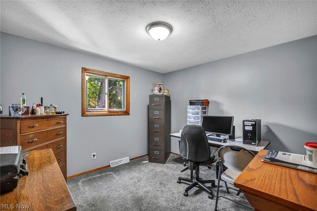 7386 Primrose Drive, Mentor On The Lake, OH 44060