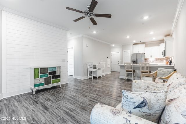 395 S Crow Creek Drive 1601, Calabash, NC 28467