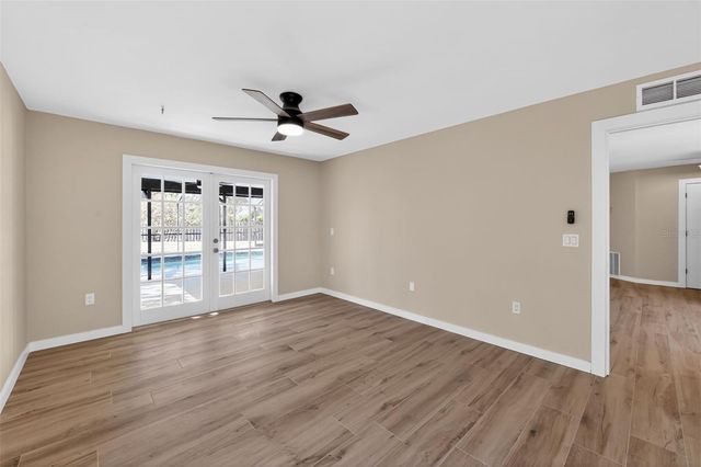 4072 KING RICHARD DRIVE, Sarasota, FL 34232