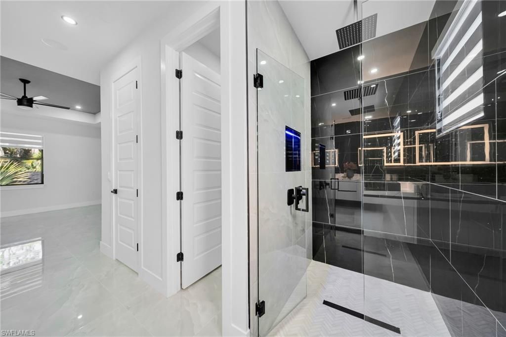 Image 27 of property listing at 3009 NW VAN BUREN PKWY, Cape Coral, FL 33993