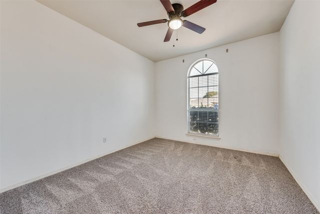 1120 Fawn Meadow Trail, Kennedale, TX 76060