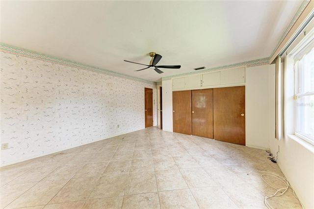 319 20TH STREET E, Bradenton, FL 34208